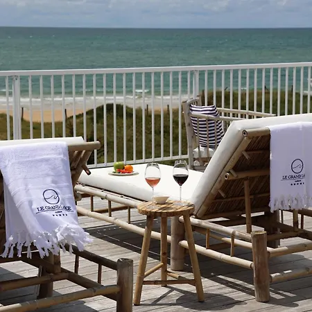 Hotell & Le Grand Large Dolus d'Oléron